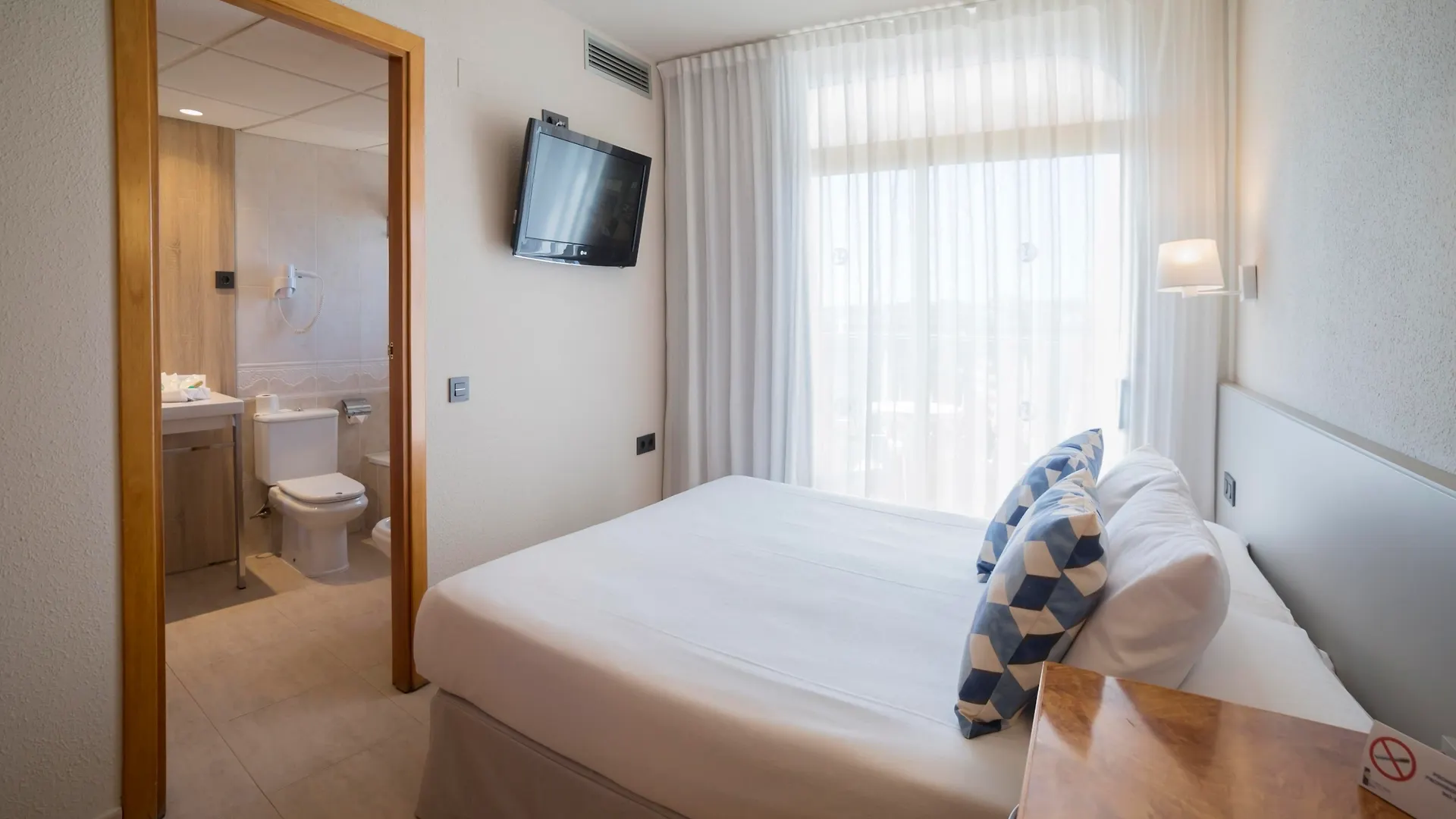 Ponient Dorada Palace By Portaventura World Salou 4*,